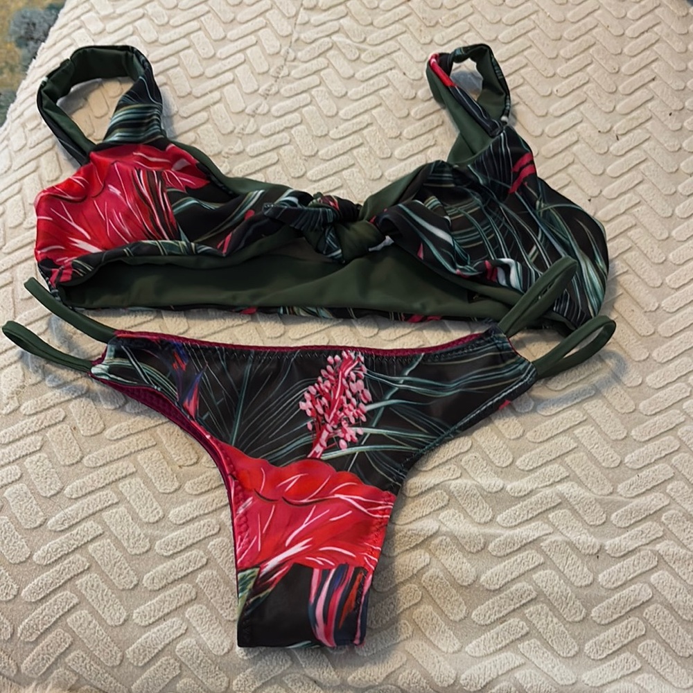 Savage swim Floral Print Bikini Set m runs small